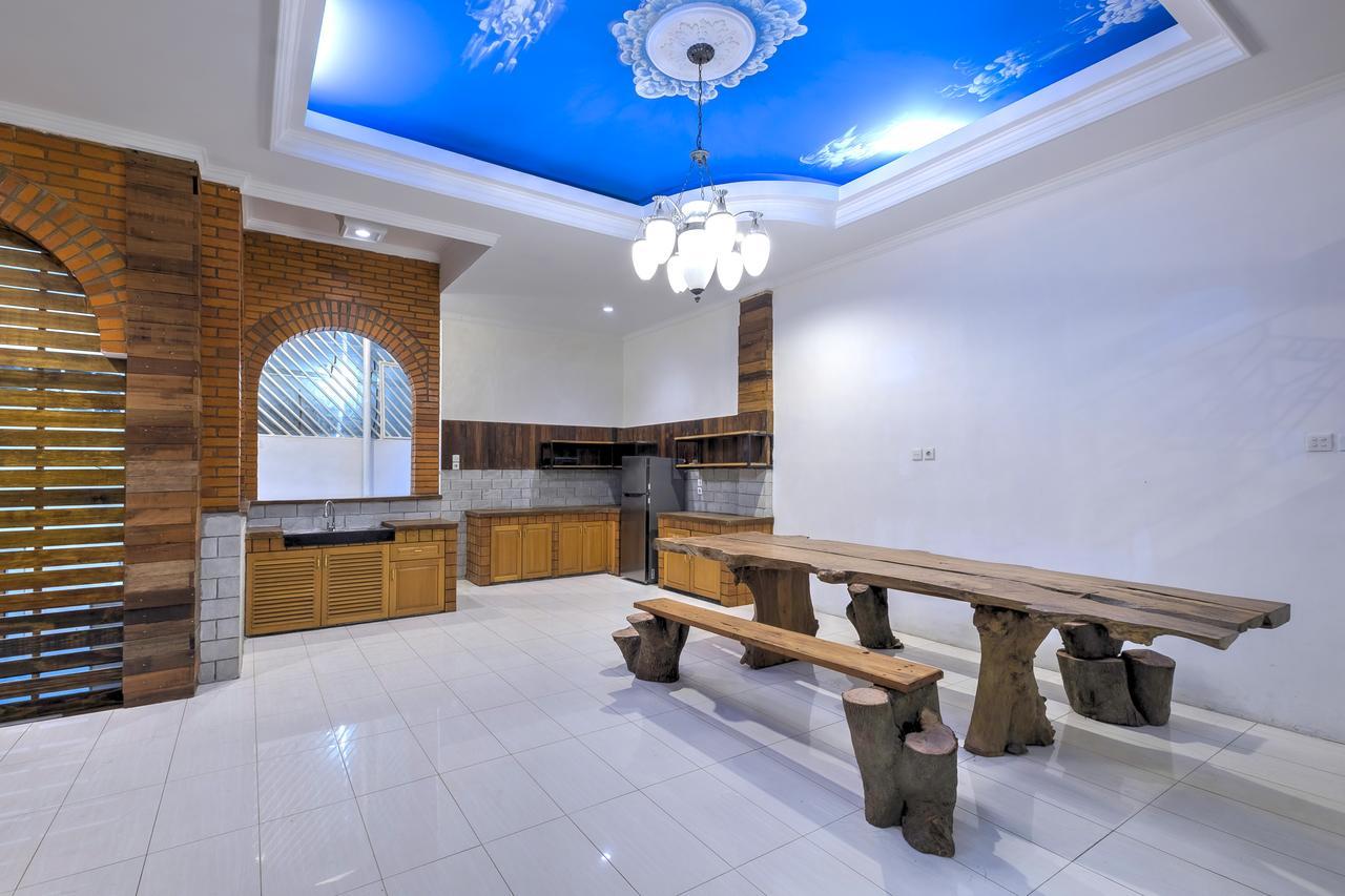 Riverside Hostel Padang 外观 照片