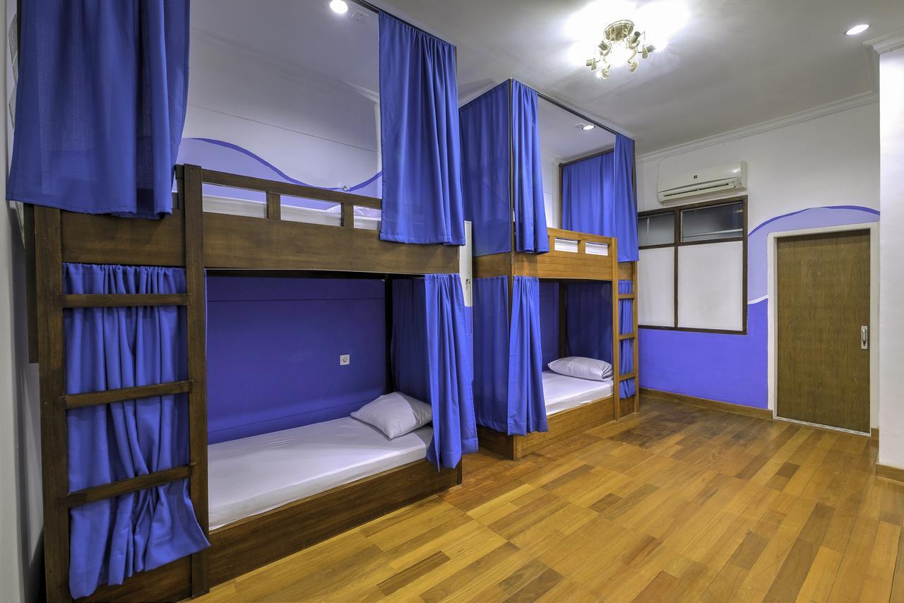 Riverside Hostel Padang 外观 照片